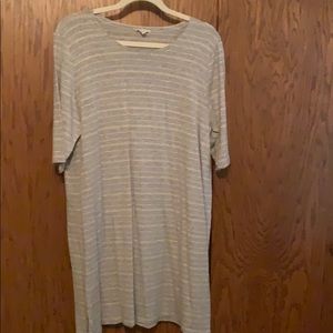 Never worn gray and oatmeal striped dress size xl.